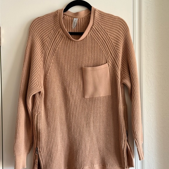 Varley Sweaters - Varley Matteson